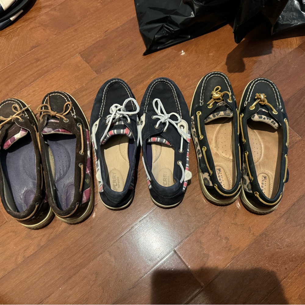 3 pairs of Sperry Top Spyder